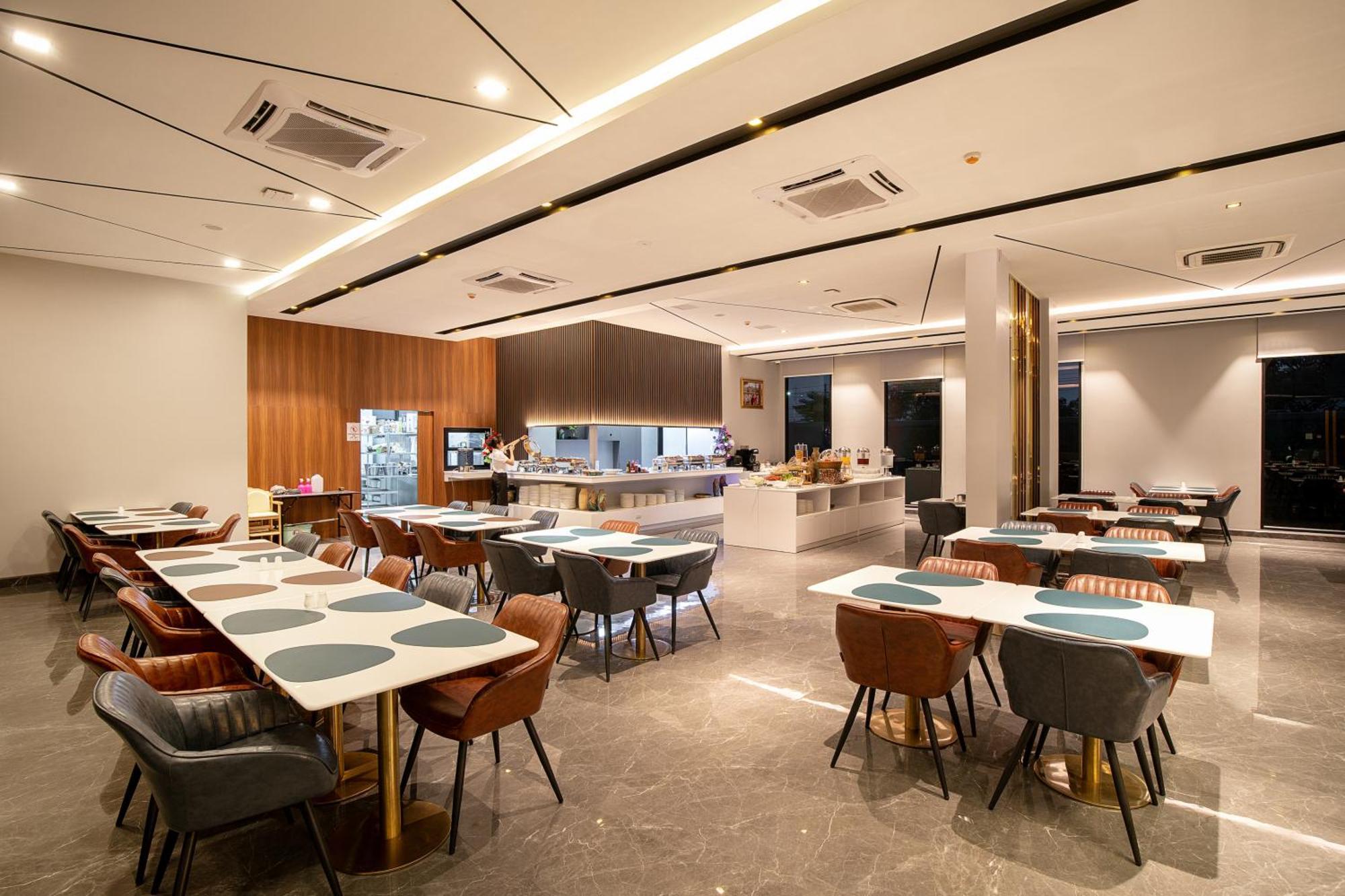 Crystal Srivaree Suvarnabhumi Hotel Ban Khlong Bang Krathiam Экстерьер фото