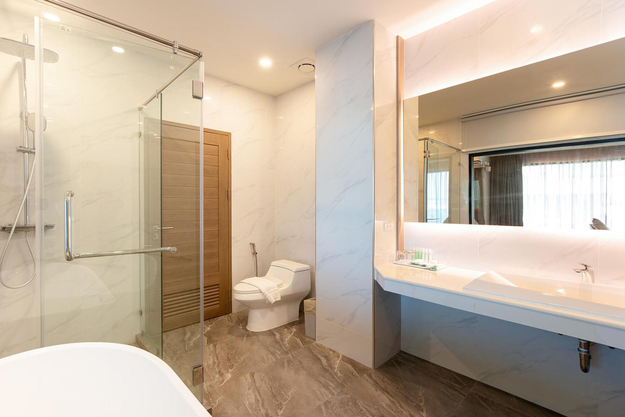 Crystal Srivaree Suvarnabhumi Hotel Ban Khlong Bang Krathiam Номер фото