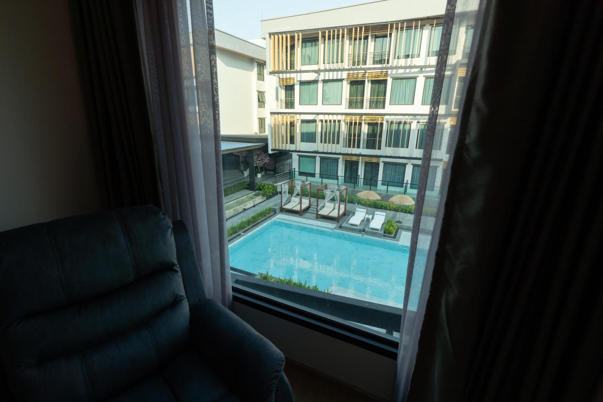 Crystal Srivaree Suvarnabhumi Hotel Ban Khlong Bang Krathiam Экстерьер фото